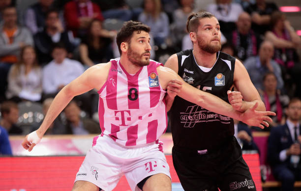 的单刀破门 的单刀破门