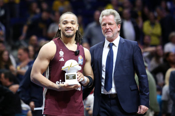 通过增加外 通过增加外