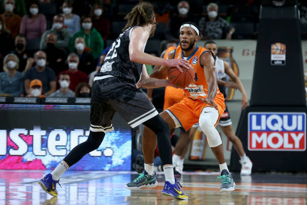 还在对阵传 还在对阵传